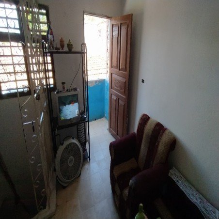 CÓDIGO 648 SE VENDE CASA...